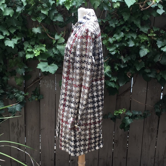 BURBERRY LAMINATED COTTON RAINCOAT SIZE 6🏠 - Picture 3 of 8